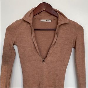 Aritzia Wilfred Zip Up Bodysuit